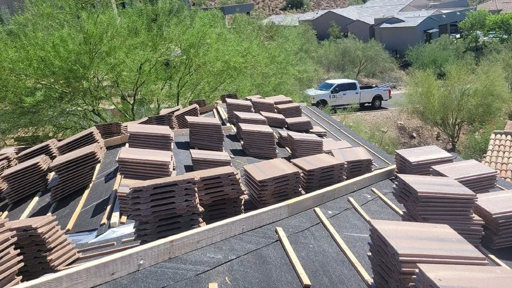 8 Dangerous Roofing Scams That Cost Homeowners $1000s — inline image