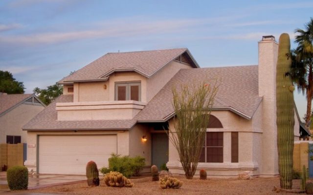 This is what a Phoenix home with a shingle roof typically looks like. They're common throughout the Valley!
